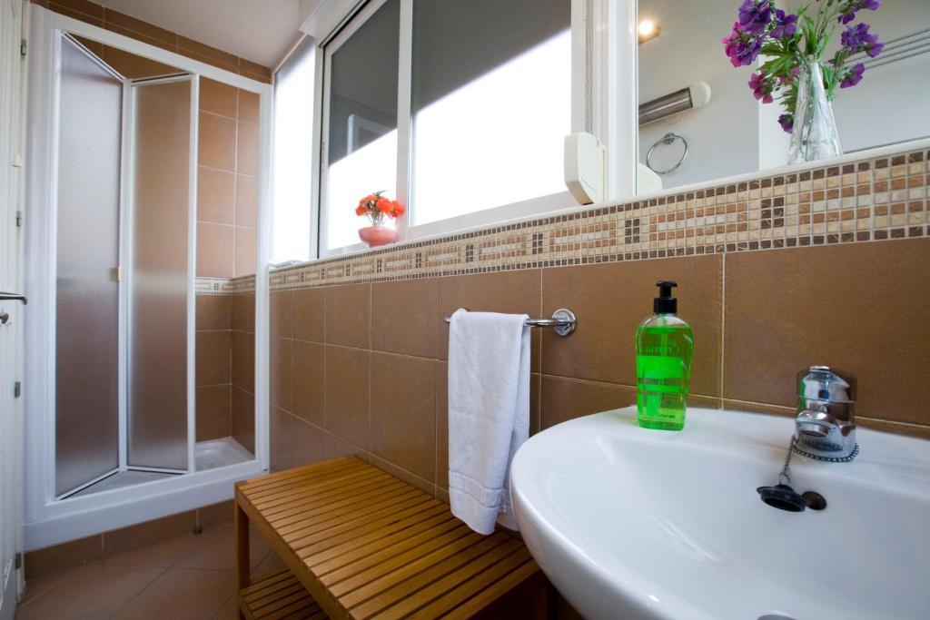 Apartamento Tirso De Molina Madryt Pokój zdjęcie
