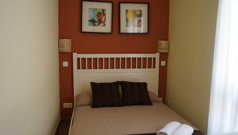 Apartamento Tirso De Molina Madryt Zewnętrze zdjęcie