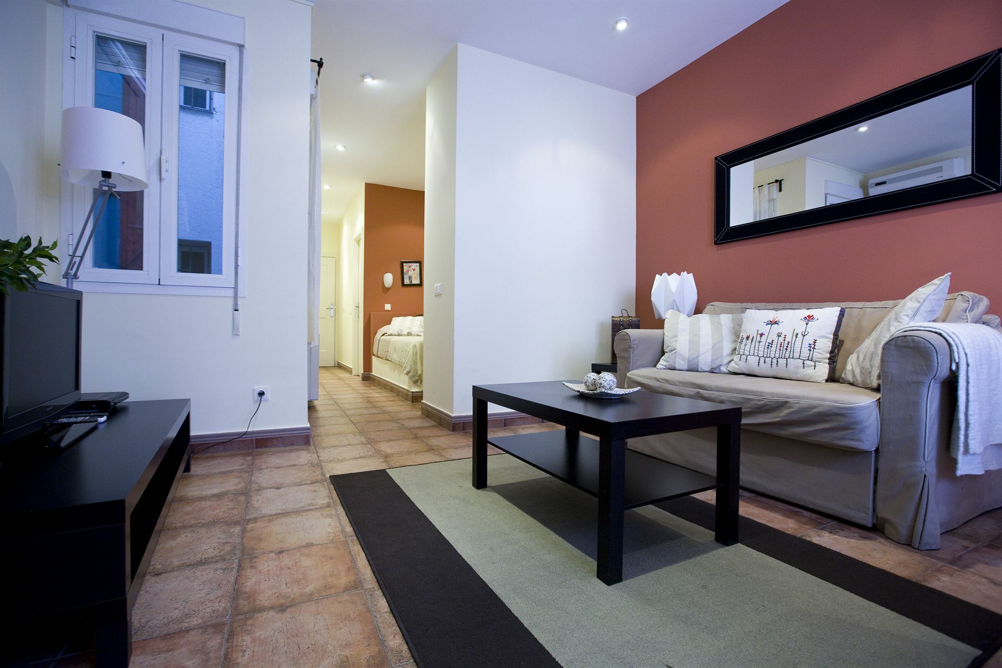 Apartamento Tirso De Molina Madryt Zewnętrze zdjęcie